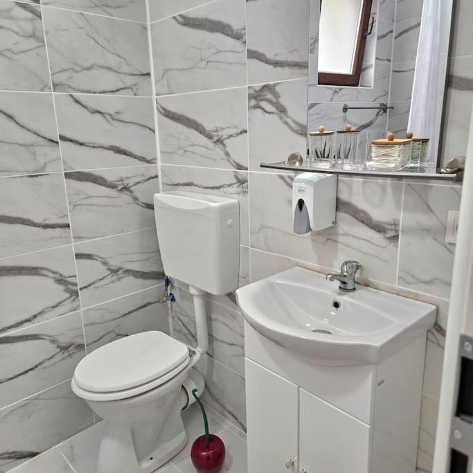 Cozy Sorada 2 Apartment Bragadiru Luaran gambar